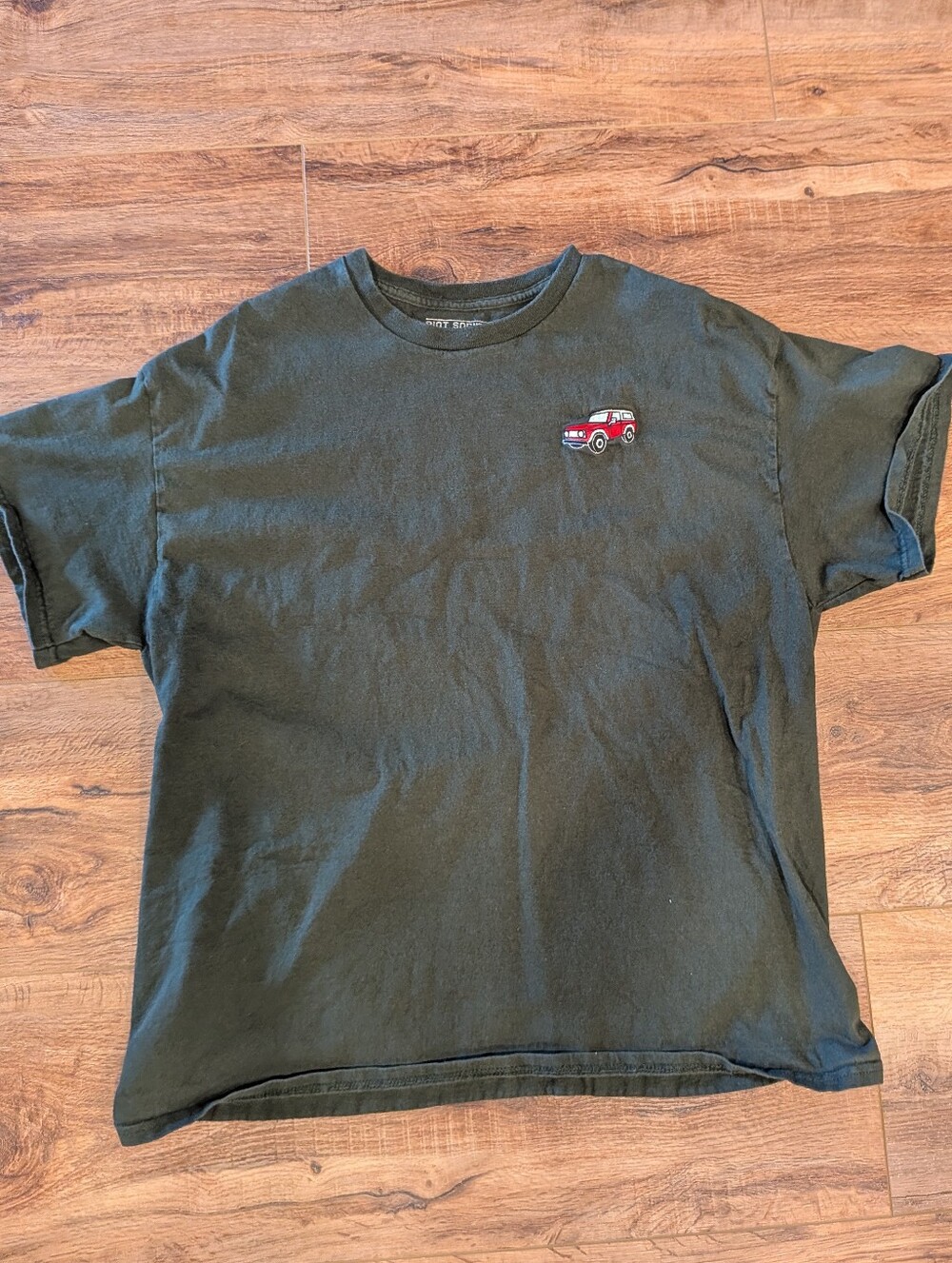 Riot Society green cotton T-shirt